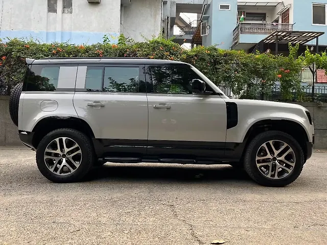 Used Land Rover Defender 110 X Dynamic HSE Petrol 2.0L Turbo Automatic 5 STR in Delhi Used Land Rover Defender 110 X Dynamic HSE Petrol 2.0L Turbo Automatic 5 STR in Delhi