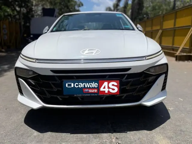 Used 2024 Hyundai Verna in Mumbai Used 2024 Hyundai Verna in Mumbai