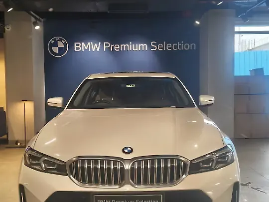 Used 2023 BMW 3 Series Gran Limousine in Delhi