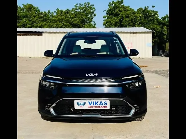 Used 2022 Kia Carens in Ahmedabad