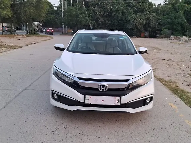 Used 2019 Honda Civic in Delhi