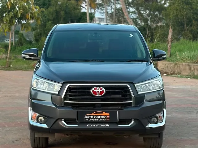 Used 2017 Toyota Innova Crysta in Thiruvananthapuram
