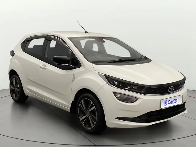 Used 2020 Tata Altroz in Lucknow