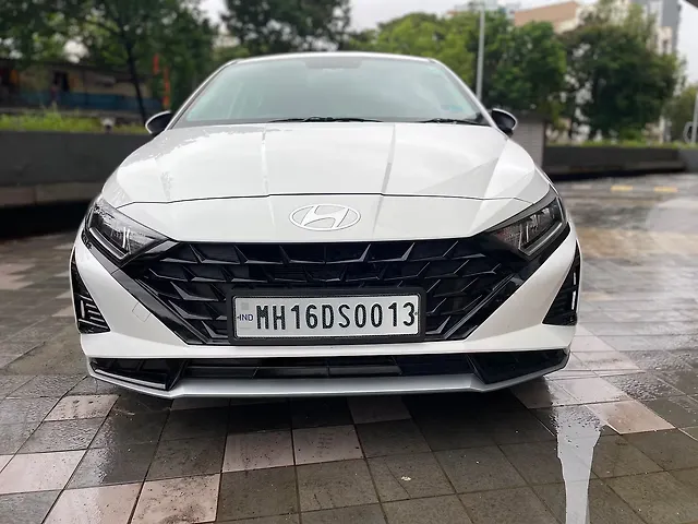 Used 2025 Hyundai Elite i20 in Mumbai Used 2025 Hyundai Elite i20 in Mumbai