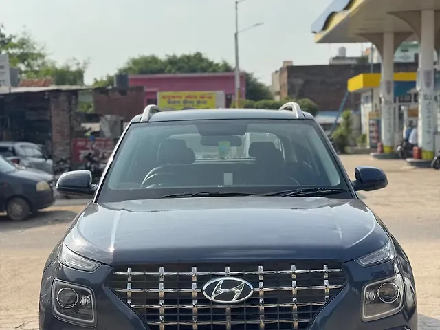 Used 2021 Hyundai Venue in Lucknow Used 2021 Hyundai Venue in Lucknow