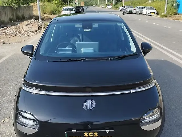 Used 2025 MG Windsor EV in Delhi
