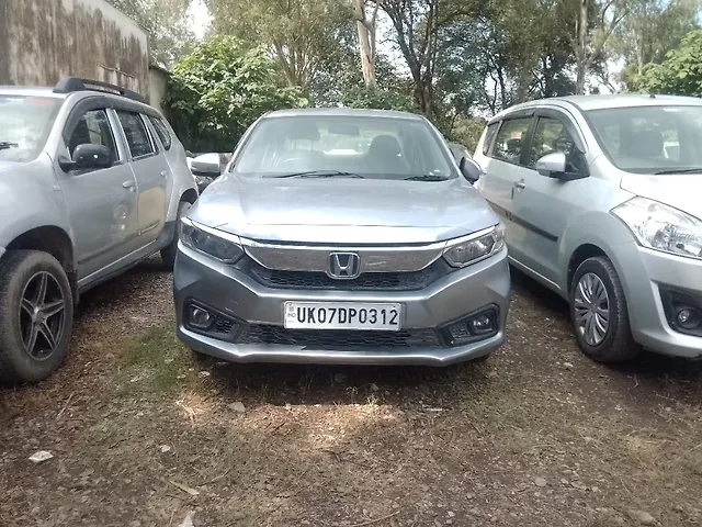 Used 2019 Honda Amaze in Dehradun