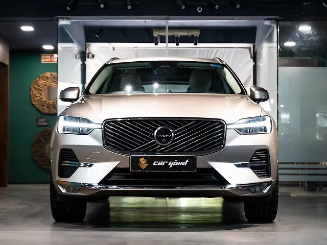 Used 2025 Volvo XC60 in Delhi
