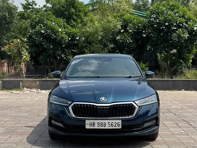 Used 2021 Skoda Octavia in Delhi