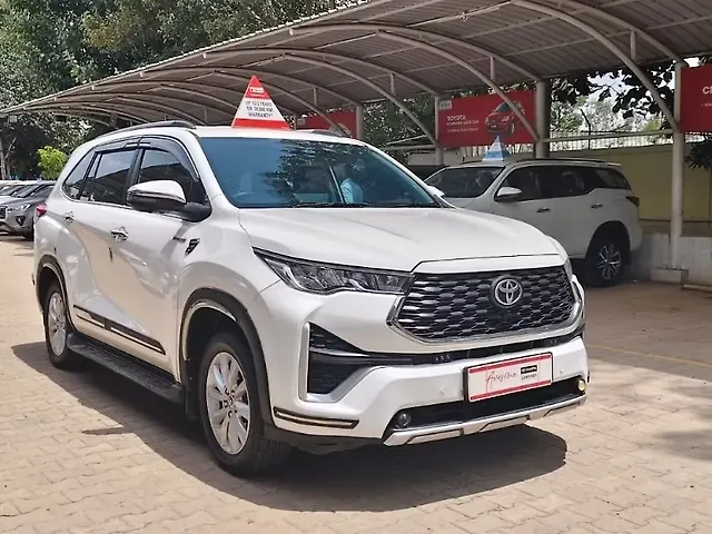 Used 2025 Toyota Innova Hycross in Bangalore