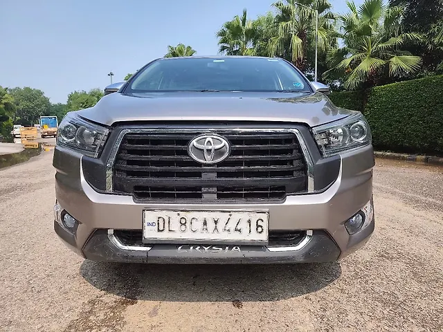 Used 2019 Toyota Innova Crysta in Delhi