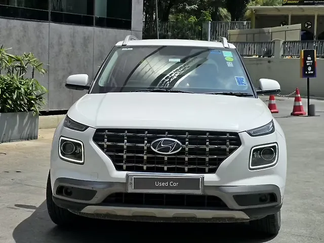 Used 2020 Hyundai Venue in Bangalore Used 2020 Hyundai Venue in Bangalore