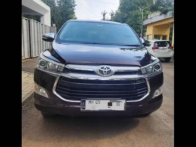 Used 2016 Toyota Innova Crysta in Nashik