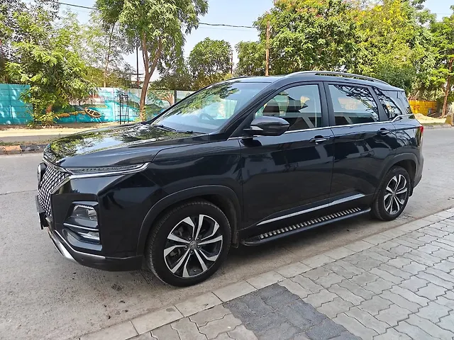 Used 2024 MG Hector Plus in Indore