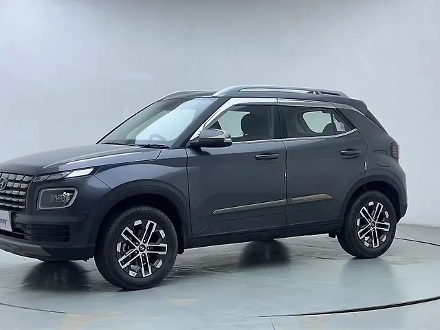 Used 2025 Hyundai Venue in Thane Used 2025 Hyundai Venue in Thane