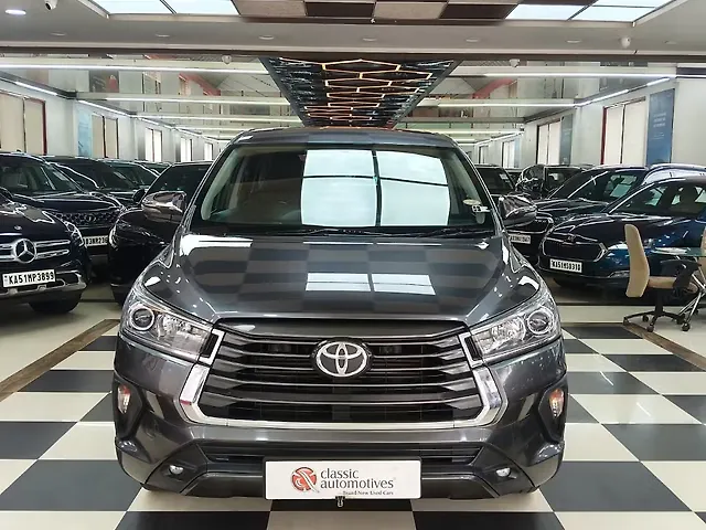 Used 2022 Toyota Innova Crysta in Bangalore