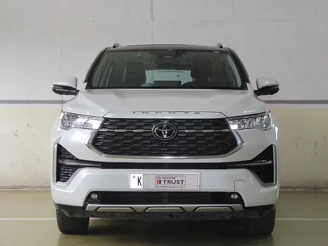 Used 2023 Toyota Innova Hycross in Bangalore