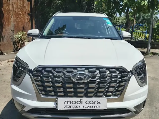 Used 2023 Hyundai Alcazar in Mumbai