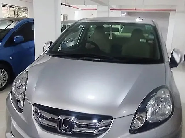 Used 2015 Honda Amaze in Kolkata Used 2015 Honda Amaze in Kolkata