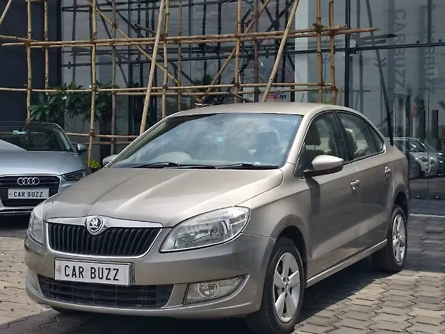 Used 2016 Skoda Rapid in Raipur Used 2016 Skoda Rapid in Raipur