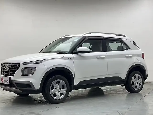 Used 2022 Hyundai Venue in Delhi