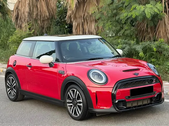 Used 2025 Mini Cooper in Delhi