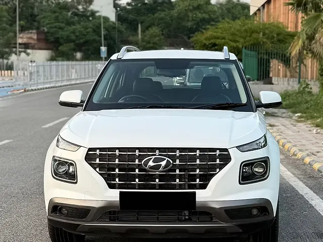 Used 2020 Hyundai Venue in Delhi