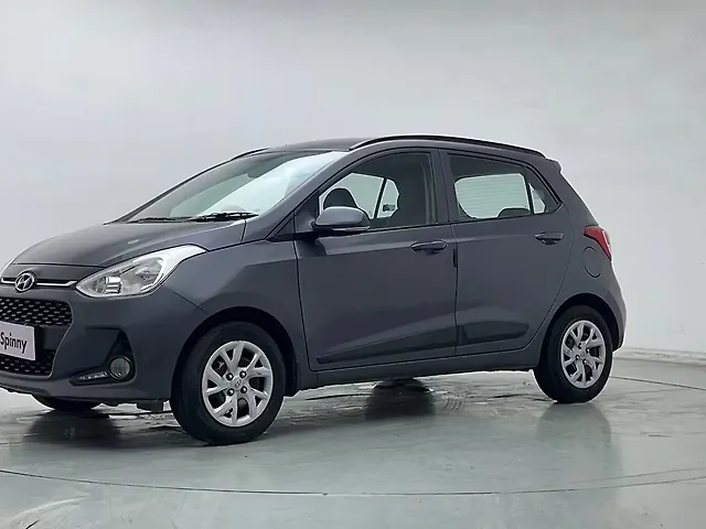 Used 2017 Hyundai Grand i10 in Delhi