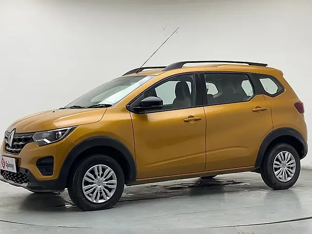 Used 2022 Renault Triber in Ghaziabad