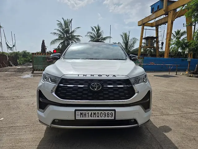 Used 2025 Toyota Innova Hycross in Mumbai Used 2025 Toyota Innova Hycross in Mumbai