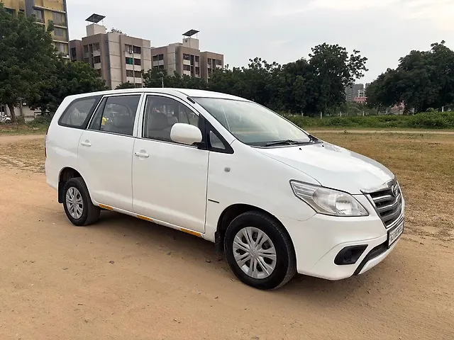 Used 2014 Toyota Innova in Ahmedabad