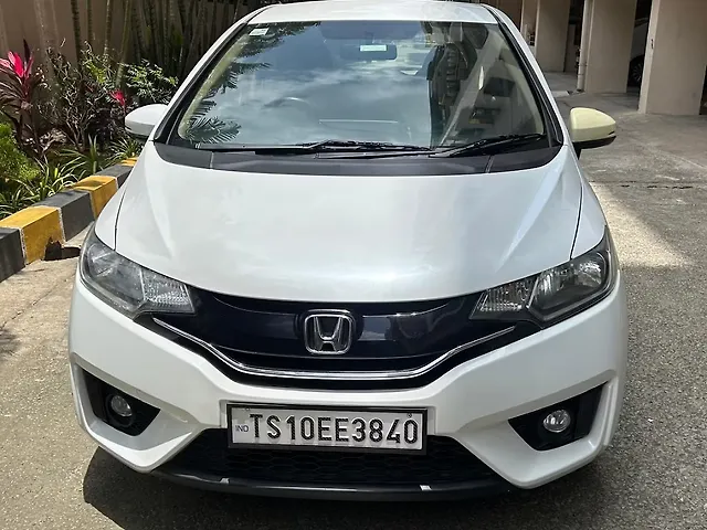 Used 2015 Honda Jazz in Hyderabad Used 2015 Honda Jazz in Hyderabad
