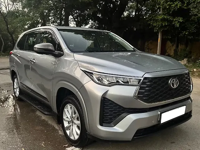 Used 2023 Toyota Innova Hycross in Delhi Used 2023 Toyota Innova Hycross in Delhi