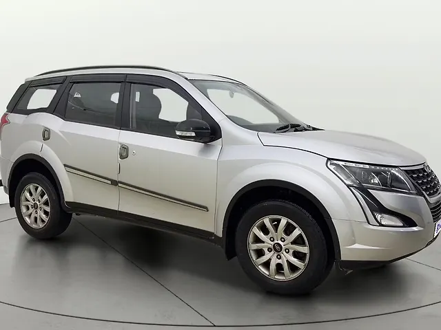 Used 2019 Mahindra XUV500 in Ahmedabad Used 2019 Mahindra XUV500 in Ahmedabad