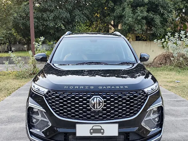 Used 2022 MG Hector Plus in Indore