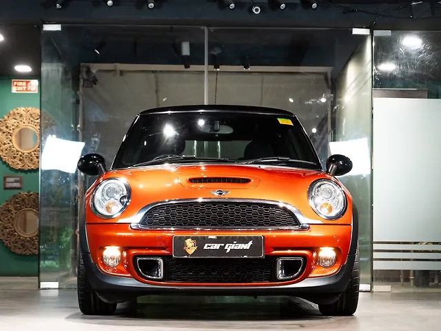 Used 2013 Mini Cooper in Delhi