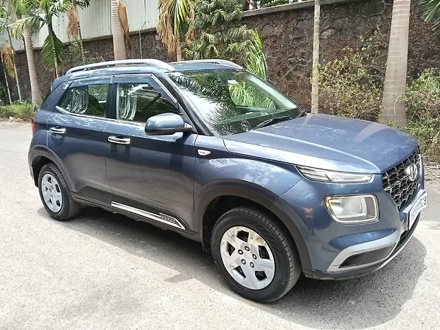 Used 2022 Hyundai Venue in Thane