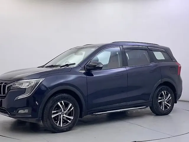 Used 2022 Mahindra XUV700 in Ahmedabad Used 2022 Mahindra XUV700 in Ahmedabad