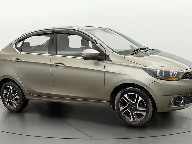 Used 2019 Tata Tigor in Delhi