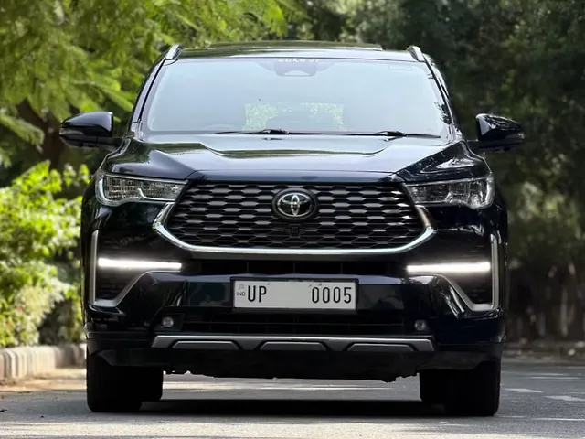 Used 2024 Toyota Innova Hycross in Delhi
