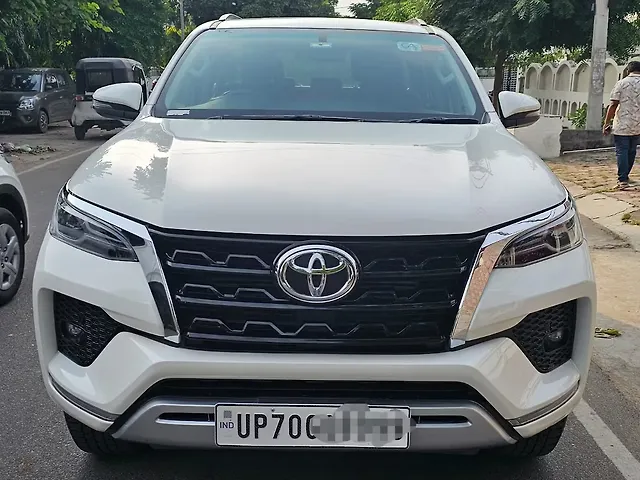 Used 2023 Toyota Fortuner in Lucknow
