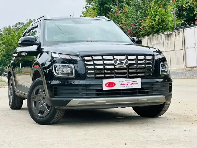 Used 2023 Hyundai Venue in Ahmedabad Used 2023 Hyundai Venue in Ahmedabad