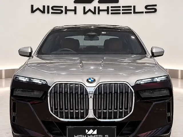 Used 2023 BMW 7-Series in Mumbai