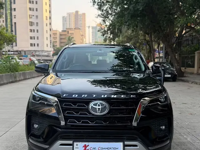 Used 2025 Toyota Fortuner in Mumbai Used 2025 Toyota Fortuner in Mumbai