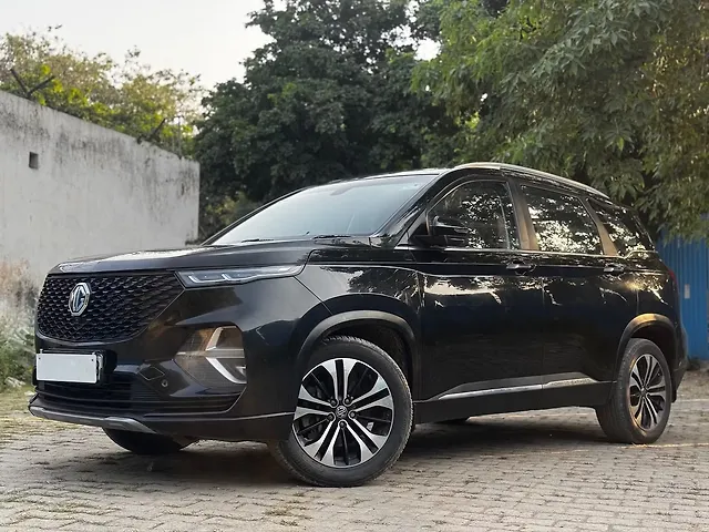 Used 2021 MG Hector Plus in Delhi