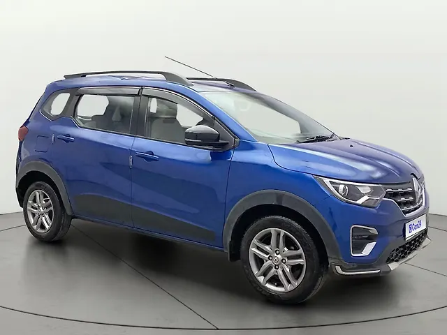 Used 2022 Renault Triber in Kochi