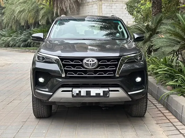 Used 2022 Toyota Fortuner in Delhi