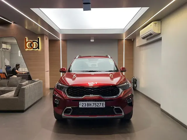 Used 2023 Kia Sonet in Mumbai