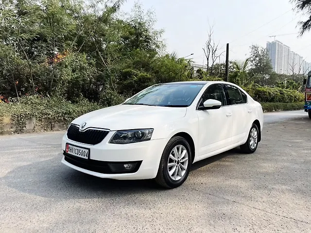 Used 2016 Skoda Octavia in Mumbai Used 2016 Skoda Octavia in Mumbai