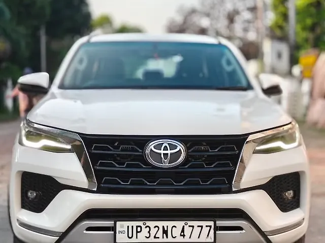 Used 2022 Toyota Fortuner in Lucknow